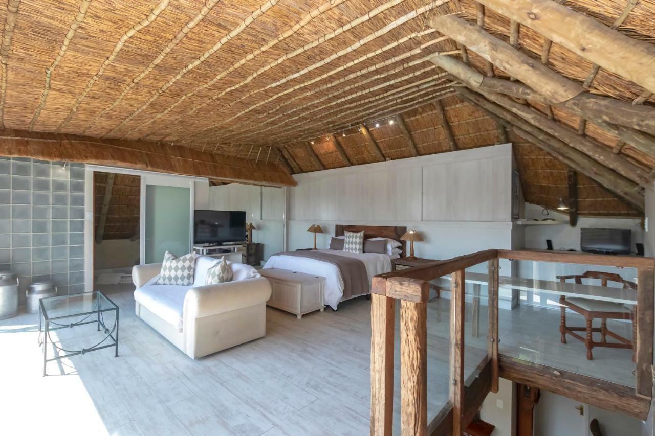 50 On Shepherd Boutique Guest House Сандтон Екстер'єр фото